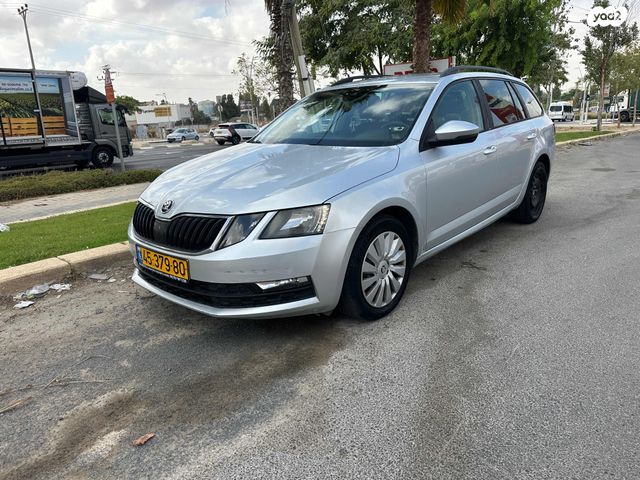 סקודה אוקטביה 