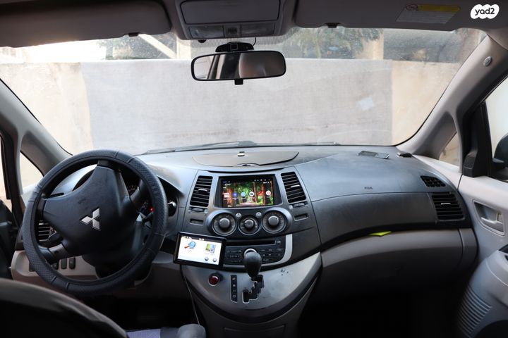 מיצובישי גרנדיס