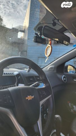 שברולט סוניק