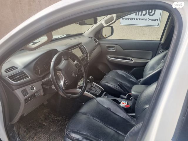 מיצובישי טרייטון / L200