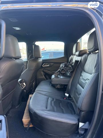 איסוזו די-מקס