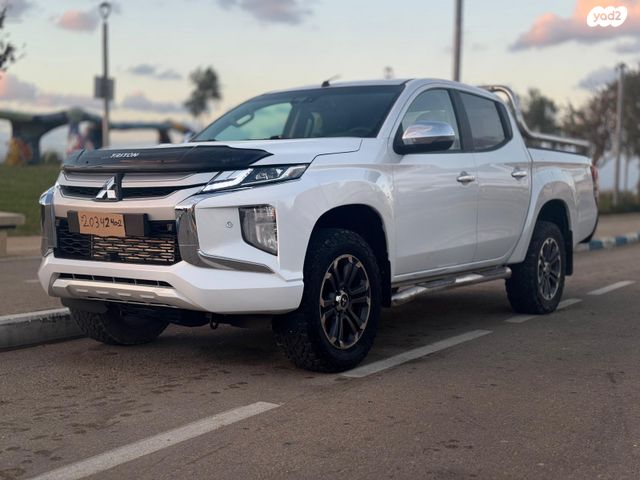 מיצובישי טרייטון / L200