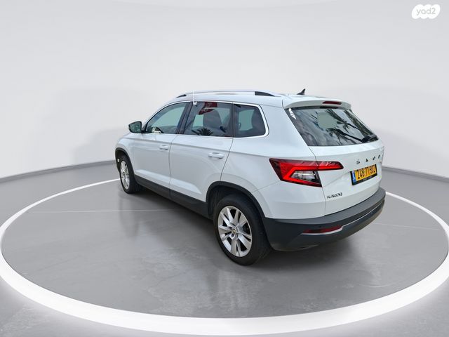 סקודה קארוק