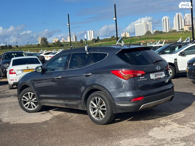 יונדאי סנטה פה