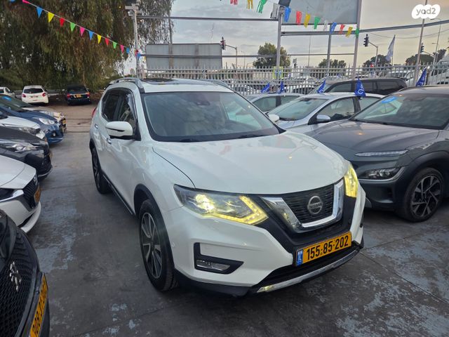 ניסאן אקס טרייל