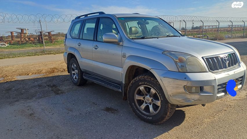 טויוטה לנד קרוזר