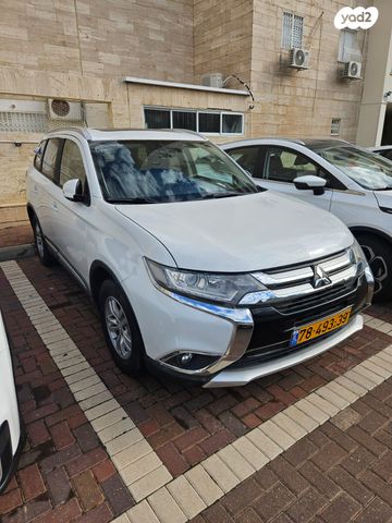 מיצובישי אאוטלנדר