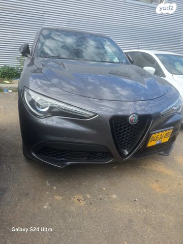 מודעת רכב אלפא רומיאו סטלביו