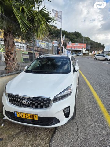 מודעת רכב קיה סורנטו