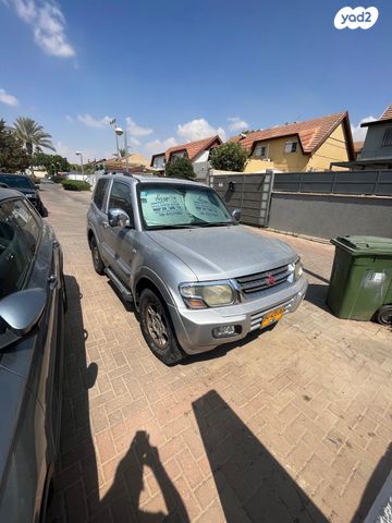 מיצובישי פג'רו