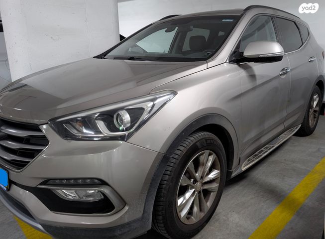 יונדאי סנטה פה