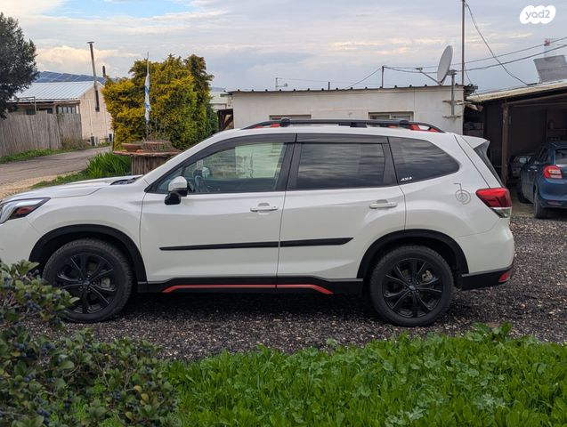 סובארו פורסטר