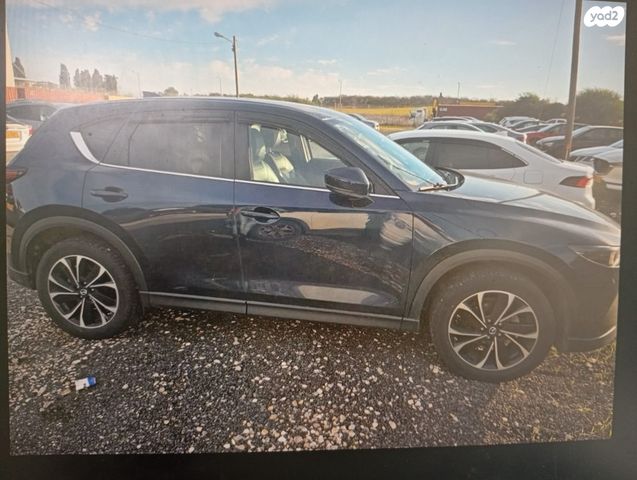 מודעת רכב מאזדה CX-5