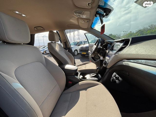 יונדאי סנטה פה