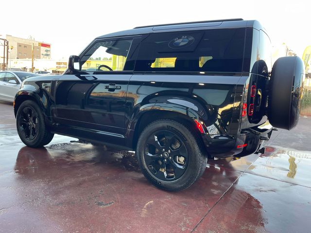 לנד רובר דיפנדר