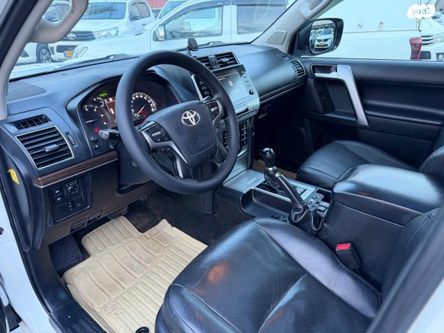 מודעת רכב טויוטה לנד קרוזר 2