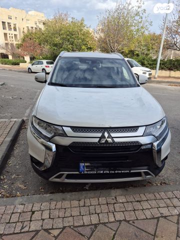 מודעת רכב מיצובישי אאוטלנדר