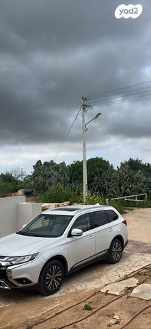 מודעת רכב מיצובישי אאוטלנדר