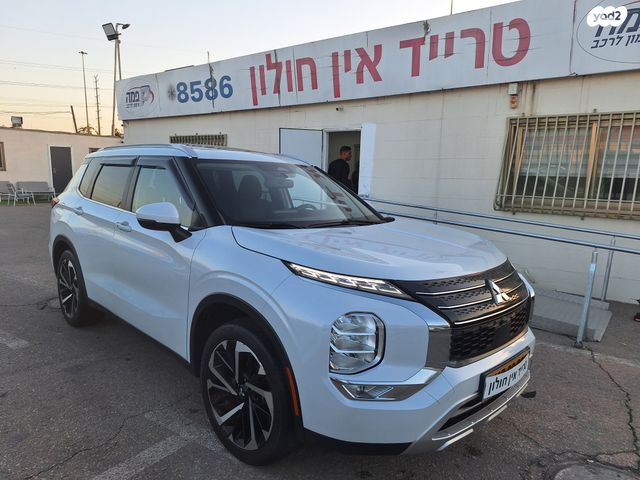 מודעת רכב מיצובישי אאוטלנדר 1