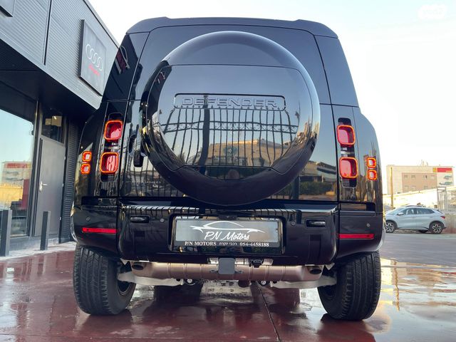 לנד רובר דיפנדר