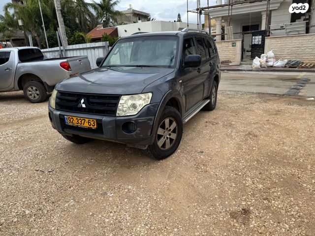 מודעת רכב מיצובישי פג'רו