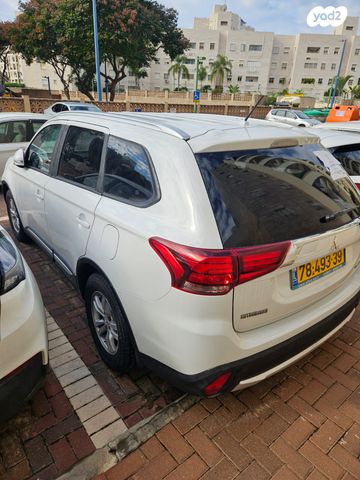 מיצובישי אאוטלנדר