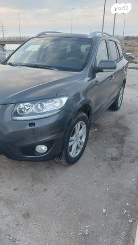 יונדאי סנטה פה