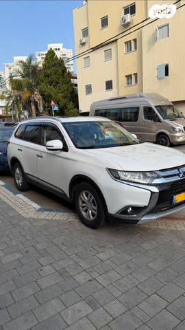 מודעת רכב מיצובישי אאוטלנדר