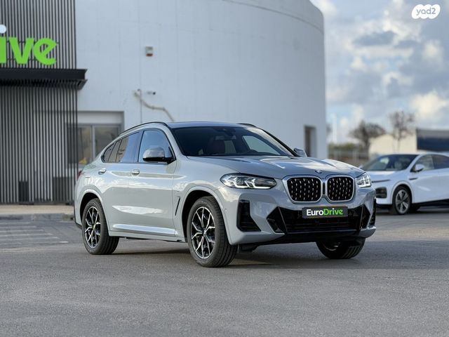 ב מ וו X4