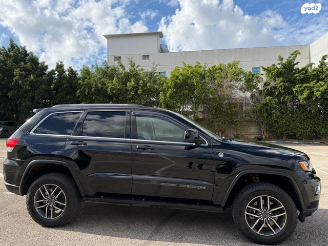 ג'יפ גרנד צ'ירוקי