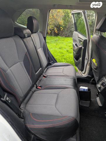 סובארו פורסטר