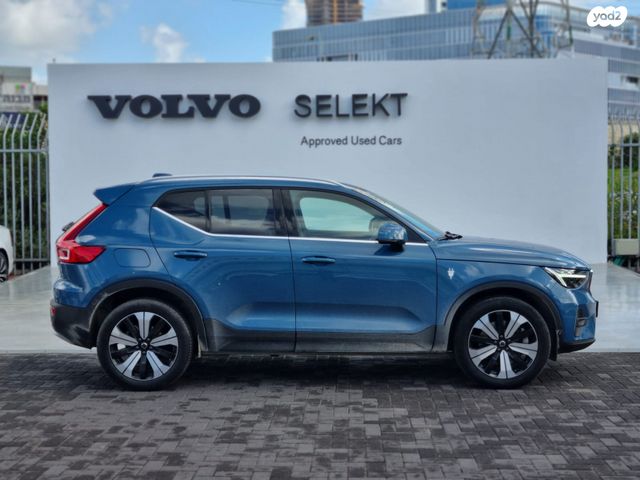וולוו XC40