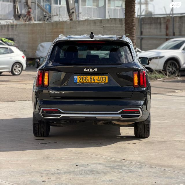 מודעת רכב קיה סורנטו 2