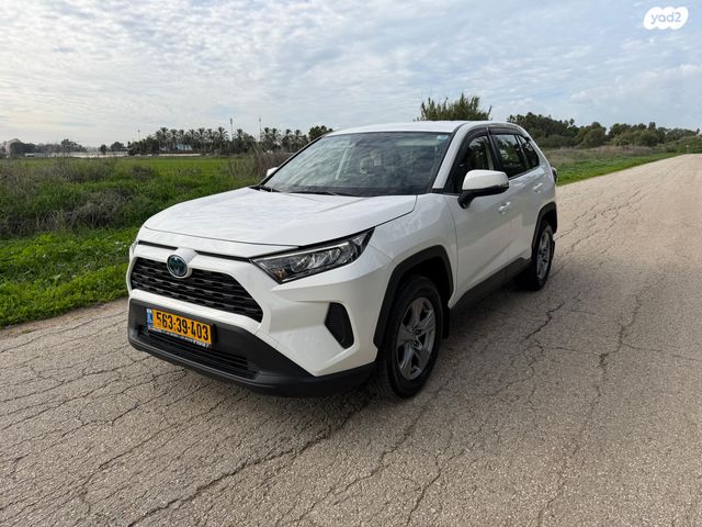 מודעת רכב טויוטה RAV4