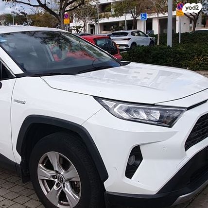 מודעת רכב טויוטה RAV4