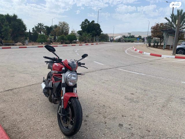 דוקאטי מונסטר 797