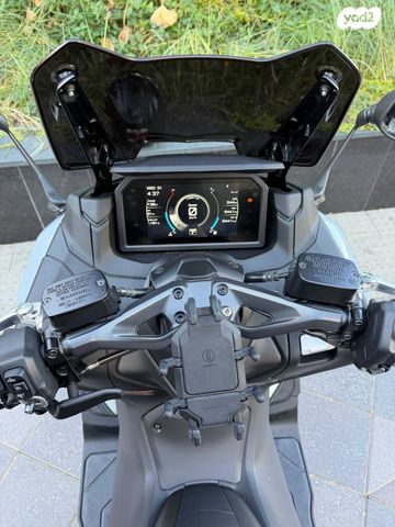 ימאהה Tmax 560 Tech