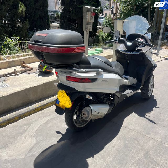 פיאג'ו MP3 350LT