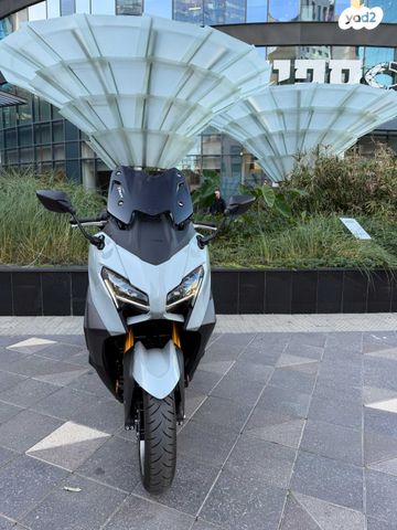 ימאהה Tmax 560 Tech