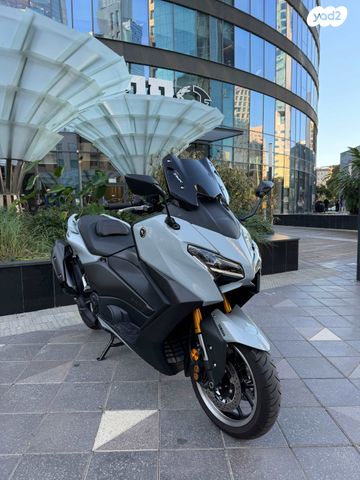 ימאהה Tmax 560 Tech