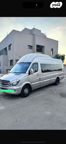 מיניבוסים ורכבי הסעות