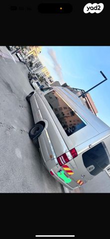 מיניבוסים ורכבי הסעות