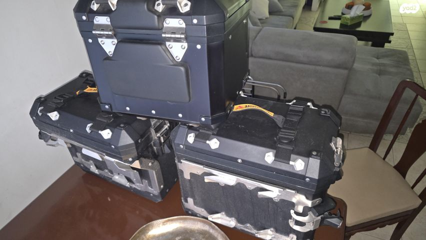 feedItemObj.data.row_1