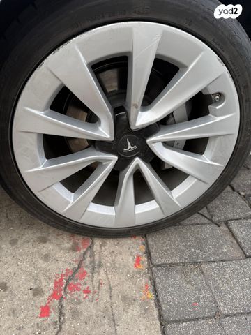 feedItemObj.data.row_1