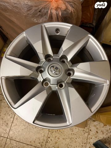 feedItemObj.data.row_1