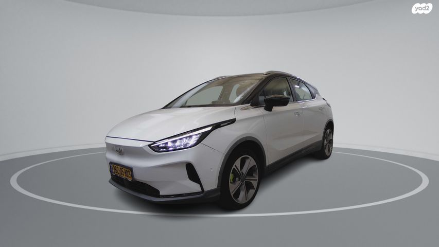 מודעת רכב ג׳ילי Geometry C