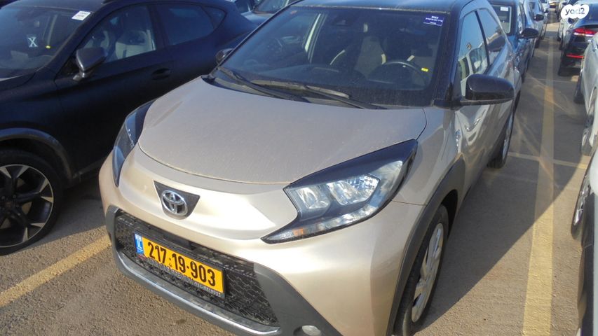 מודעת רכב טויוטה אייגו X