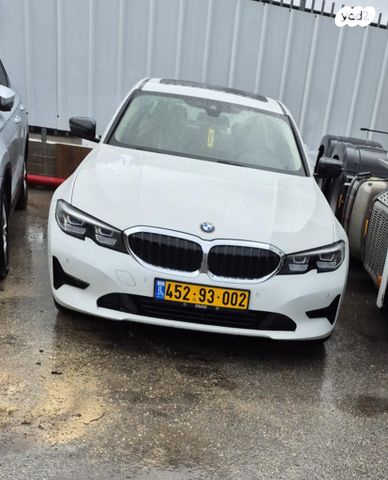 מודעת רכב ב מ וו סדרה 3