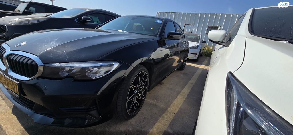 מודעת רכב ב מ וו סדרה 3