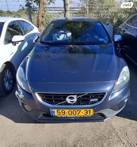 מודעת רכב וולוו V40